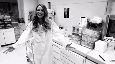 Click to view full size image
==============
blakelively_loreal_0339.jpg blakelively_loreal_0339.jpg
