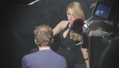 Click to view full size image
==============
blakelively_loreal_0063.jpg blakelively_loreal_0063.jpg