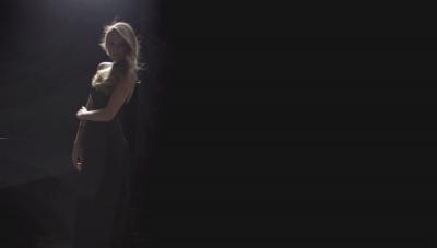 Click to view full size image
==============
blakelively_loreal_0312.jpg blakelively_loreal_0312.jpg