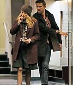 blake-lively-ryan-reynolds-drop-by-moms-home-01.jpg