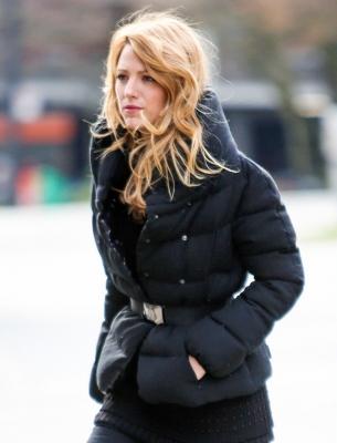 Click to view full size image
==============
blake-lively-pulling-all-nighters-04.jpg blake-lively-pulling-all-nighters-04.jpg