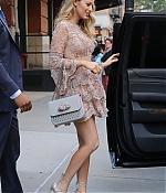 Blake_Lively_281429.jpg