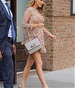 Blake_Lively_28529.jpg