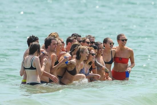 Taylor_Swift2C_PicturePub2C_2016-07-03_286129.jpg