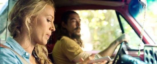 theshallows-blakelively-00193.jpg