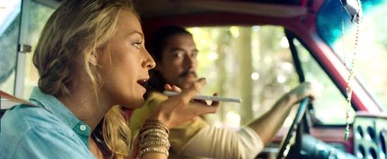theshallows-blakelively-00194.jpg