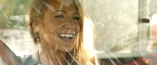 theshallows-blakelively-00253.jpg