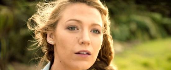 theshallows-blakelively-00268.jpg