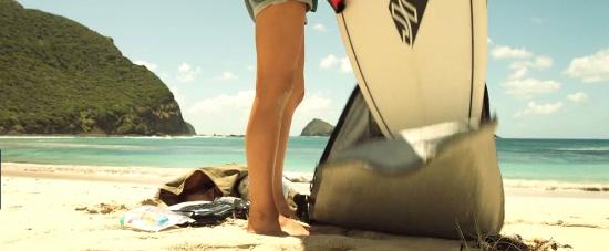 theshallows-blakelively-00427.jpg
