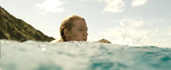 theshallows-blakelively-00503.jpg
