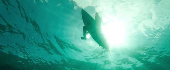 theshallows-blakelively-00594.jpg