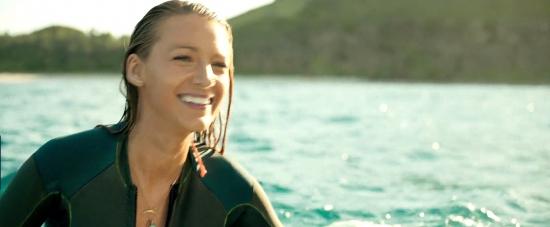 theshallows-blakelively-00646.jpg