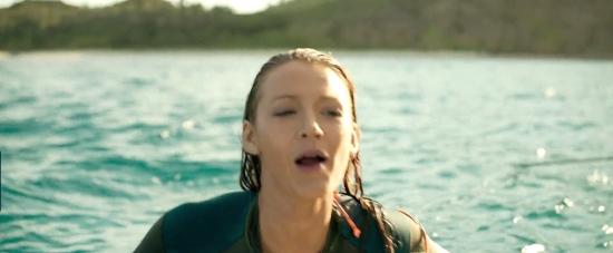 theshallows-blakelively-00701.jpg