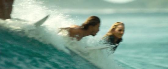 theshallows-blakelively-00773.jpg