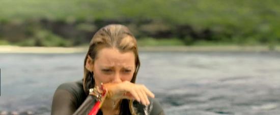 theshallows-blakelively-01274.jpg