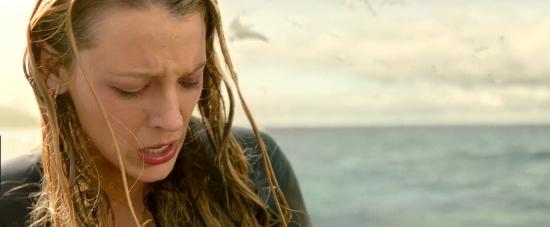 theshallows-blakelively-01441.jpg