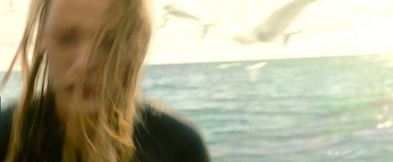 theshallows-blakelively-01596.jpg