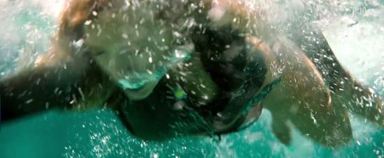 Click to view full size image
==============
theshallows-blakelively-01625.jpg theshallows-blakelively-01625.jpg