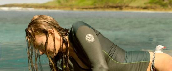 theshallows-blakelively-01666.jpg