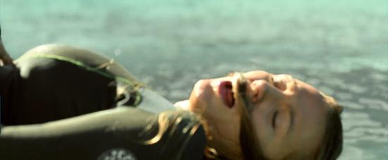 Click to view full size image
==============
theshallows-blakelively-01716.jpg theshallows-blakelively-01716.jpg