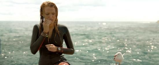 theshallows-blakelively-01747.jpg