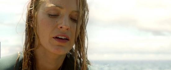 theshallows-blakelively-01763.jpg