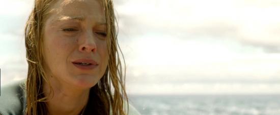 theshallows-blakelively-01916.jpg