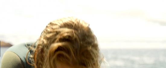 theshallows-blakelively-01923.jpg