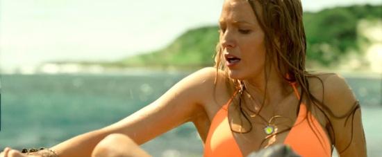 theshallows-blakelively-01968.jpg