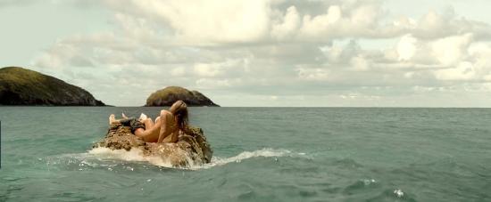 Click to view full size image
==============
theshallows-blakelively-01972.jpg theshallows-blakelively-01972.jpg