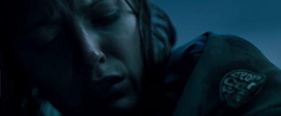 theshallows-blakelively-02093.jpg