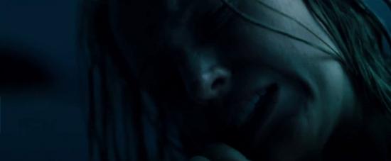 theshallows-blakelively-02099.jpg