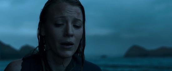 theshallows-blakelively-02554.jpg