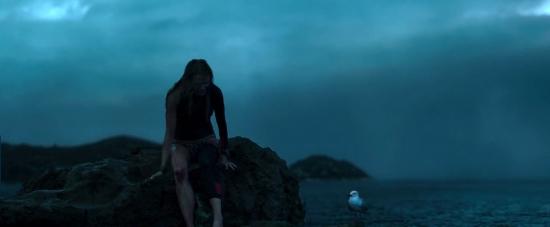 theshallows-blakelively-02574.jpg