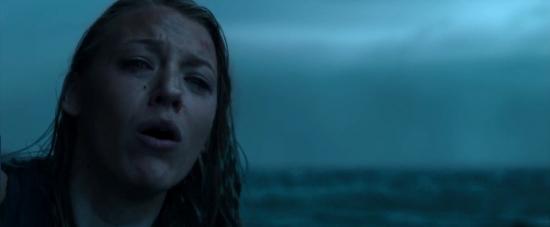 theshallows-blakelively-02686.jpg