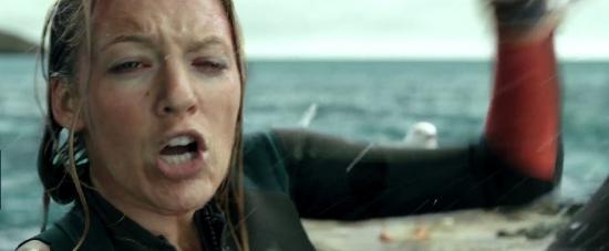 theshallows-blakelively-02879.jpg