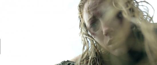 Click to view full size image
==============
theshallows-blakelively-02992.jpg theshallows-blakelively-02992.jpg