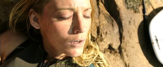 Click to view full size image
==============
theshallows-blakelively-03033.jpg theshallows-blakelively-03033.jpg