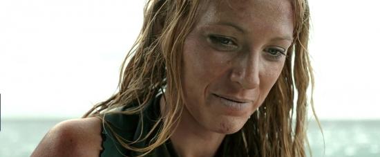 theshallows-blakelively-03154.jpg