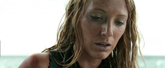 theshallows-blakelively-03164.jpg