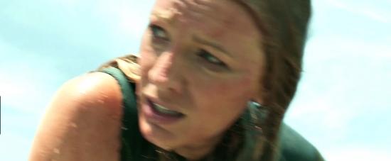 theshallows-blakelively-03308.jpg