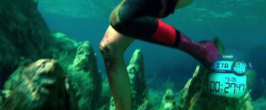 theshallows-blakelively-03324.jpg