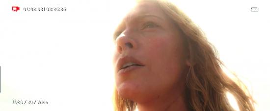 Click to view full size image
==============
theshallows-blakelively-03555.jpg theshallows-blakelively-03555.jpg