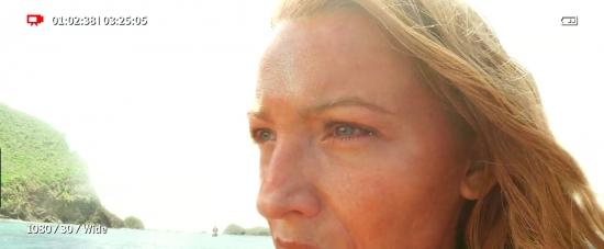 theshallows-blakelively-03585.jpg
