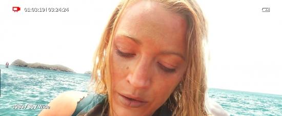 theshallows-blakelively-03626.jpg