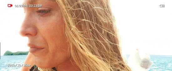 theshallows-blakelively-03651.jpg