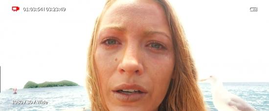 theshallows-blakelively-03661.jpg