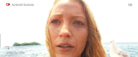 theshallows-blakelively-03662.jpg
