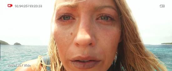 theshallows-blakelively-03692.jpg