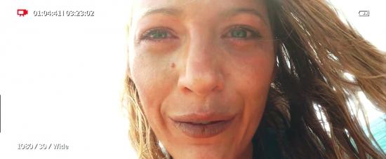 theshallows-blakelively-03708.jpg